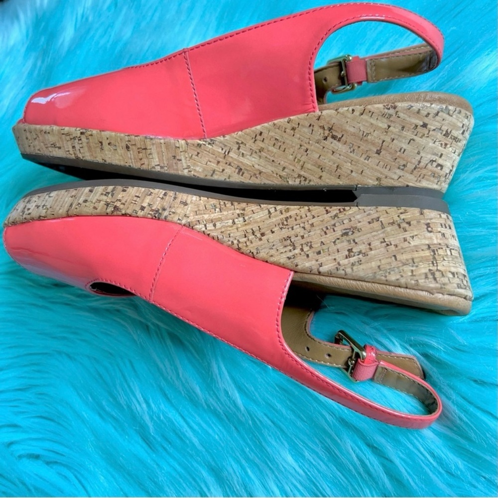 Clarks Artisan Patent LEATHER Coral Slingback Open Toe Wedge Sandals Women’s 5 - Picture 4 of 12